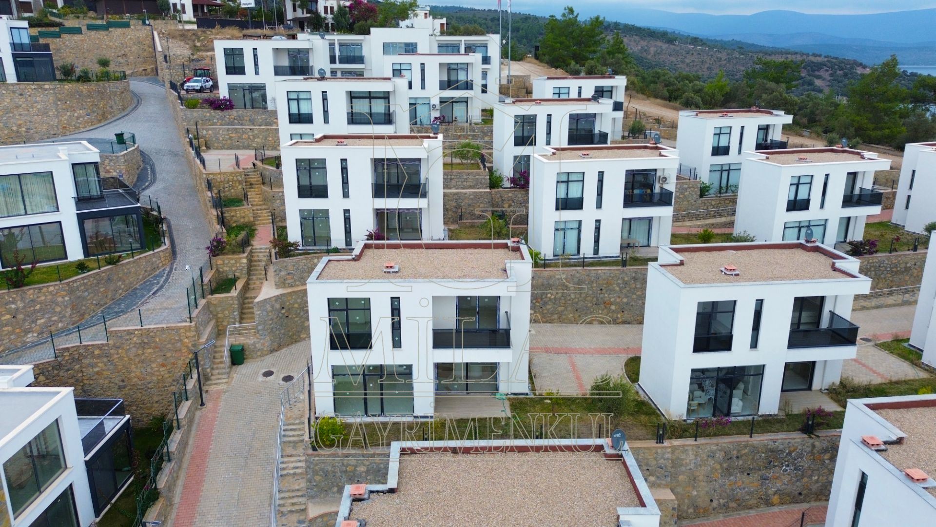 Kıyıkıışlacık'ta Deniz Manzaralı Atasayanlar 8 de Satılık VillaMuğla, Milas, Kıyıkışlacık - 6