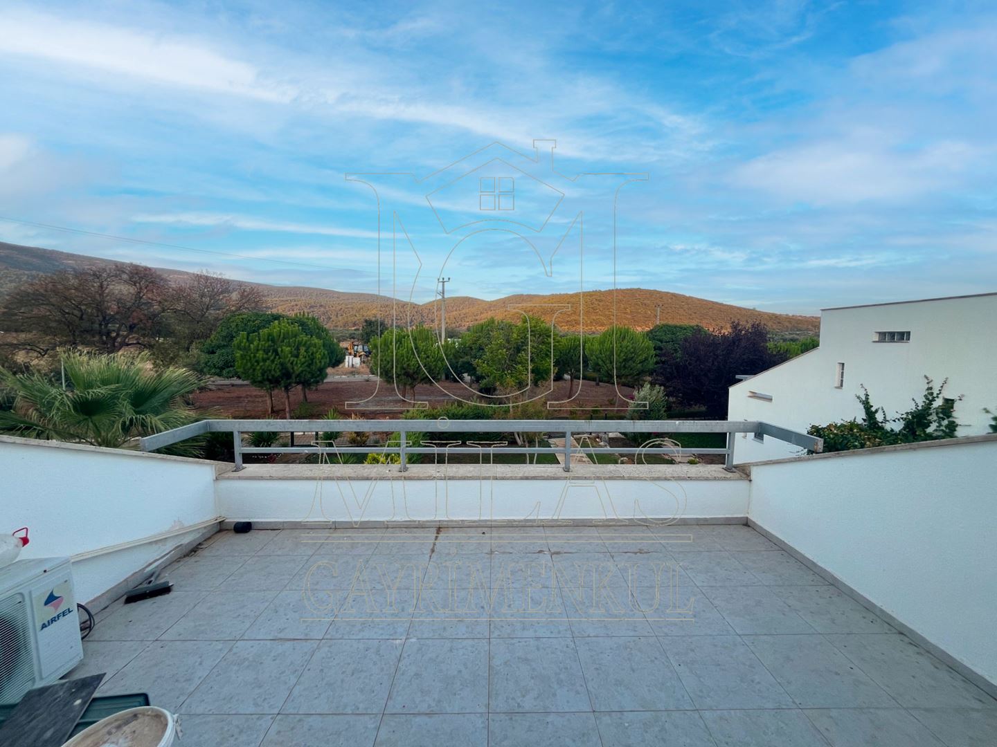 Kıyıkışlacık'ta Havuzlu Özel Sitede Satılık 2+1 Dubleks VillaMuğla, Milas, Kıyıkışlacık - 26