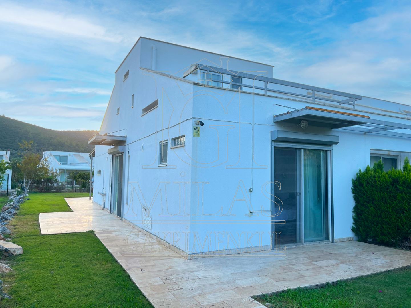 Kıyıkışlacık'ta Havuzlu Özel Sitede Satılık 2+1 Dubleks VillaMuğla, Milas, Kıyıkışlacık - 7