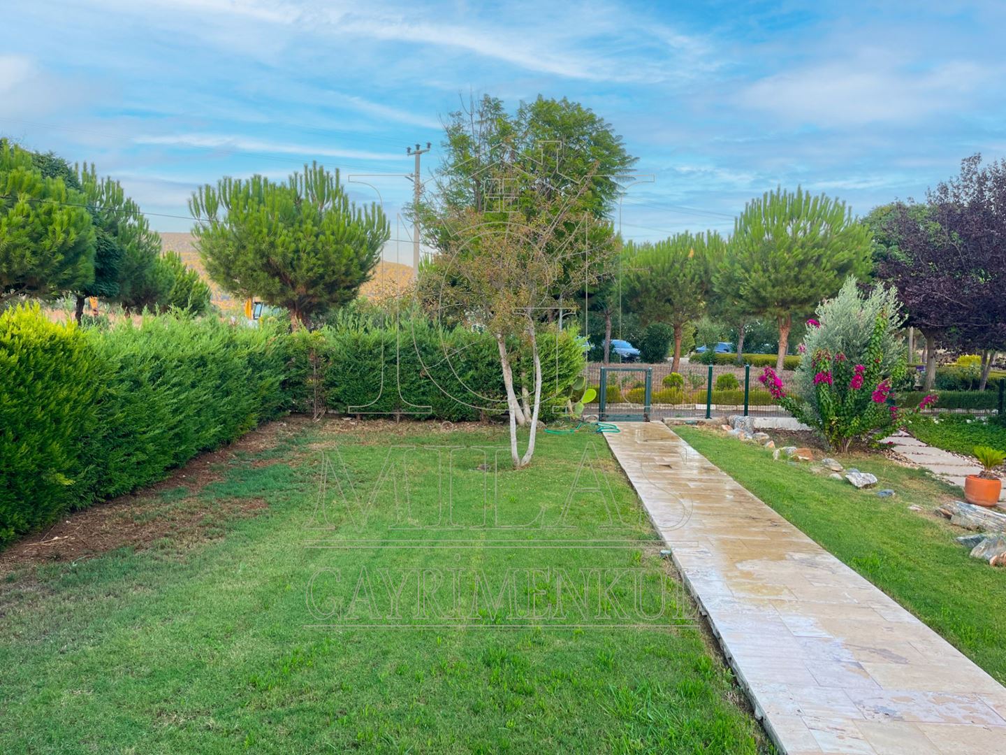 Kıyıkışlacık'ta Havuzlu Özel Sitede Satılık 2+1 Dubleks VillaMuğla, Milas, Kıyıkışlacık - 8