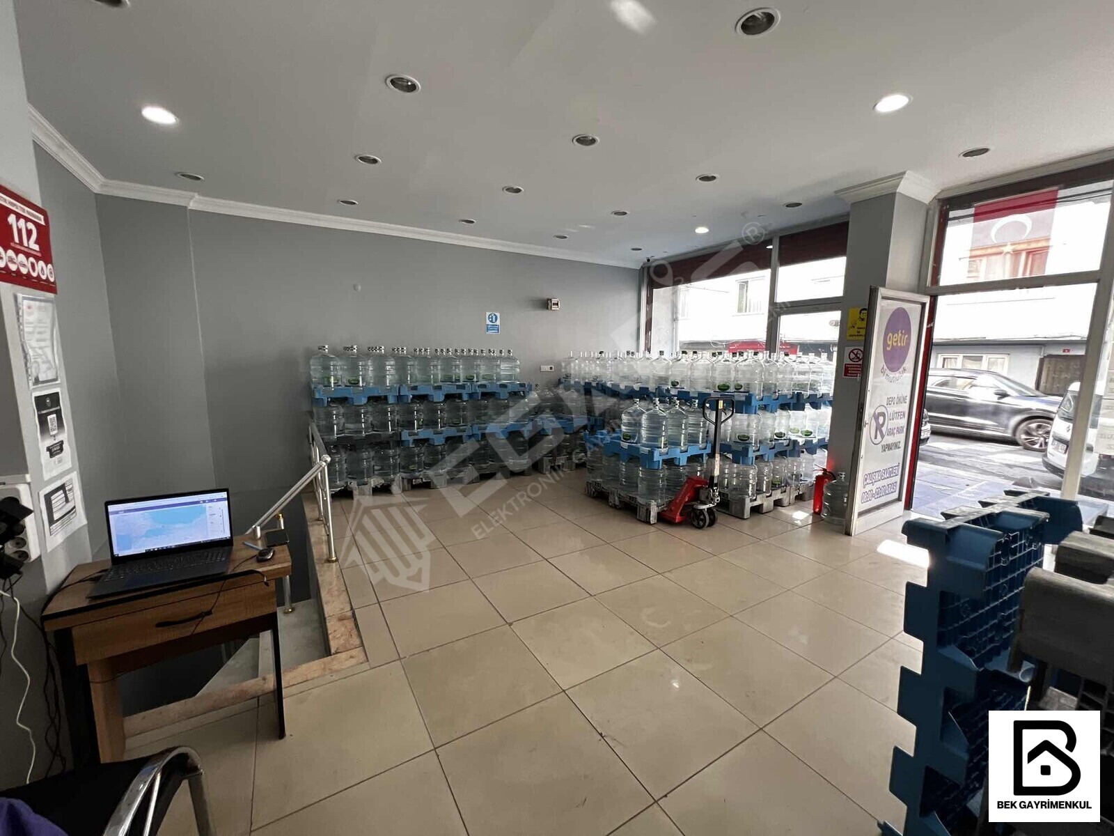 KURUMSAL GETİR KİRACILI SATILIK 2 ADET TOPLAM 190 M2 DÜKKAN - 4