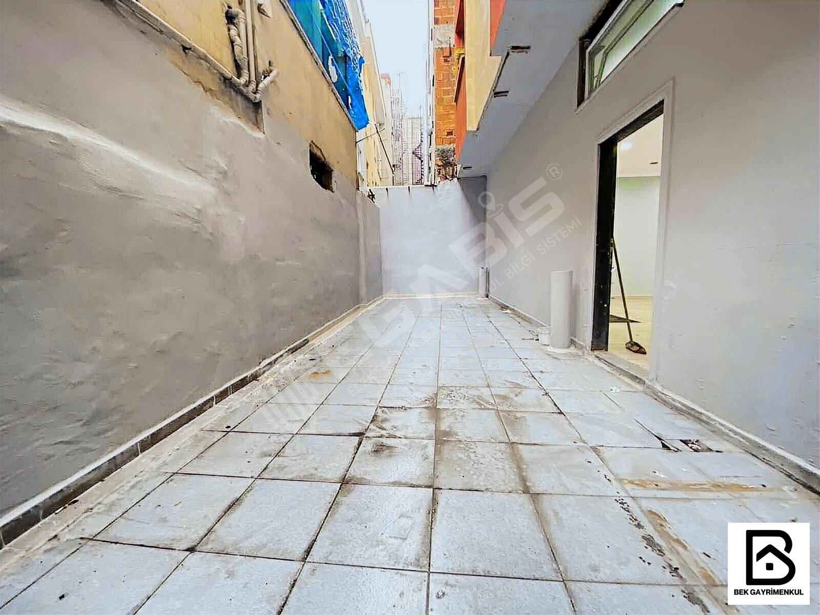 KURUMSAL GETİR KİRACILI SATILIK 2 ADET TOPLAM 190 M2 DÜKKAN - 17