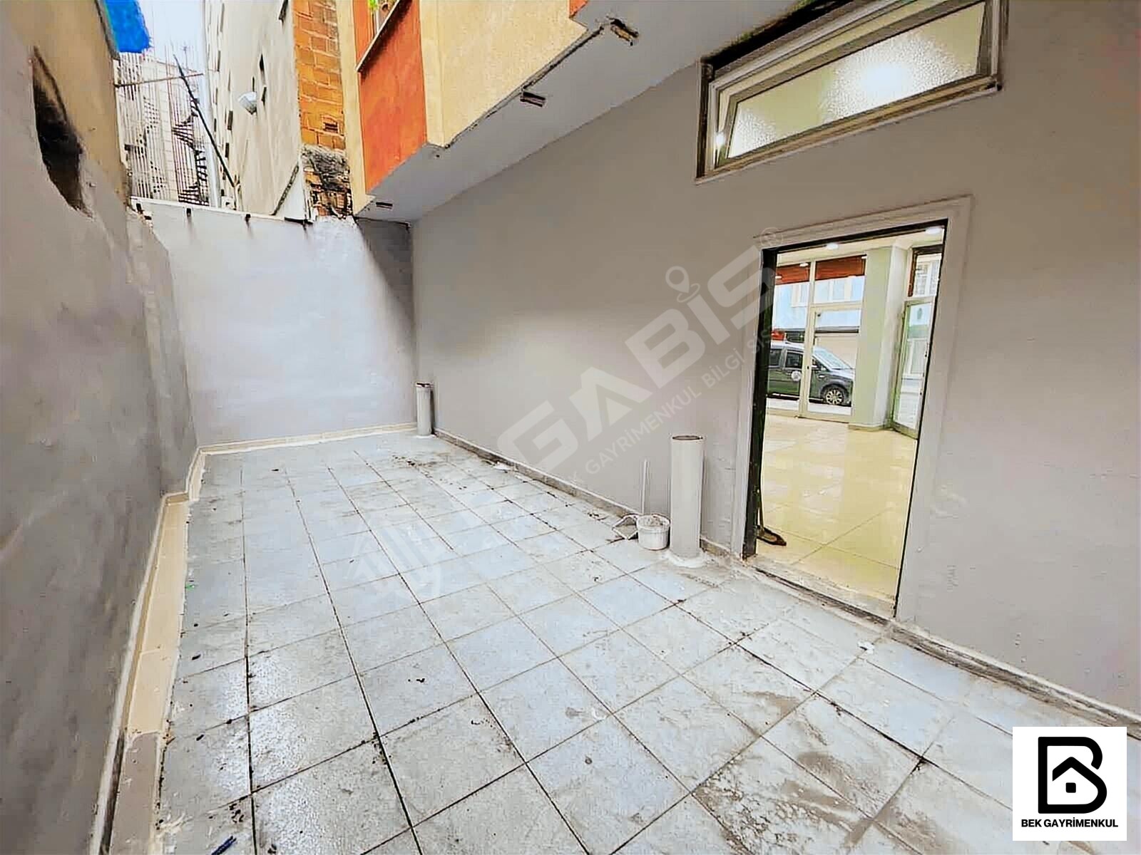 KURUMSAL GETİR KİRACILI SATILIK 2 ADET TOPLAM 190 M2 DÜKKAN - 19