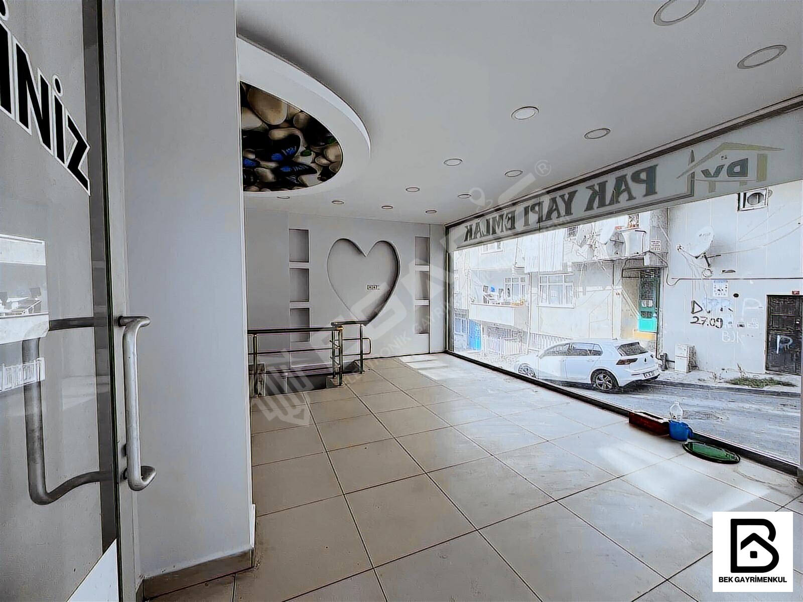 KEMER CADDESİ SATILIK YENİ BİNADA 2 KATLI 80 M2 KÖŞE BOŞ DÜKKAN - 9