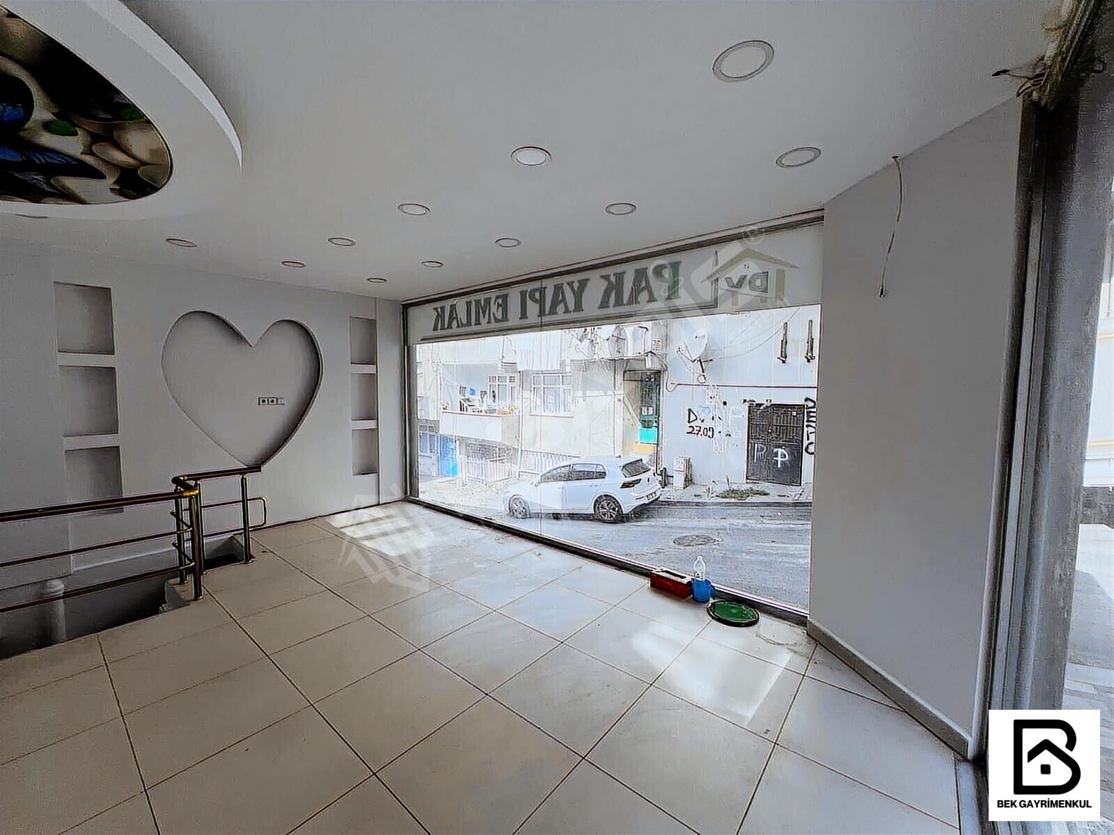 KEMER CADDESİ SATILIK YENİ BİNADA 2 KATLI 80 M2 KÖŞE BOŞ DÜKKAN - 12