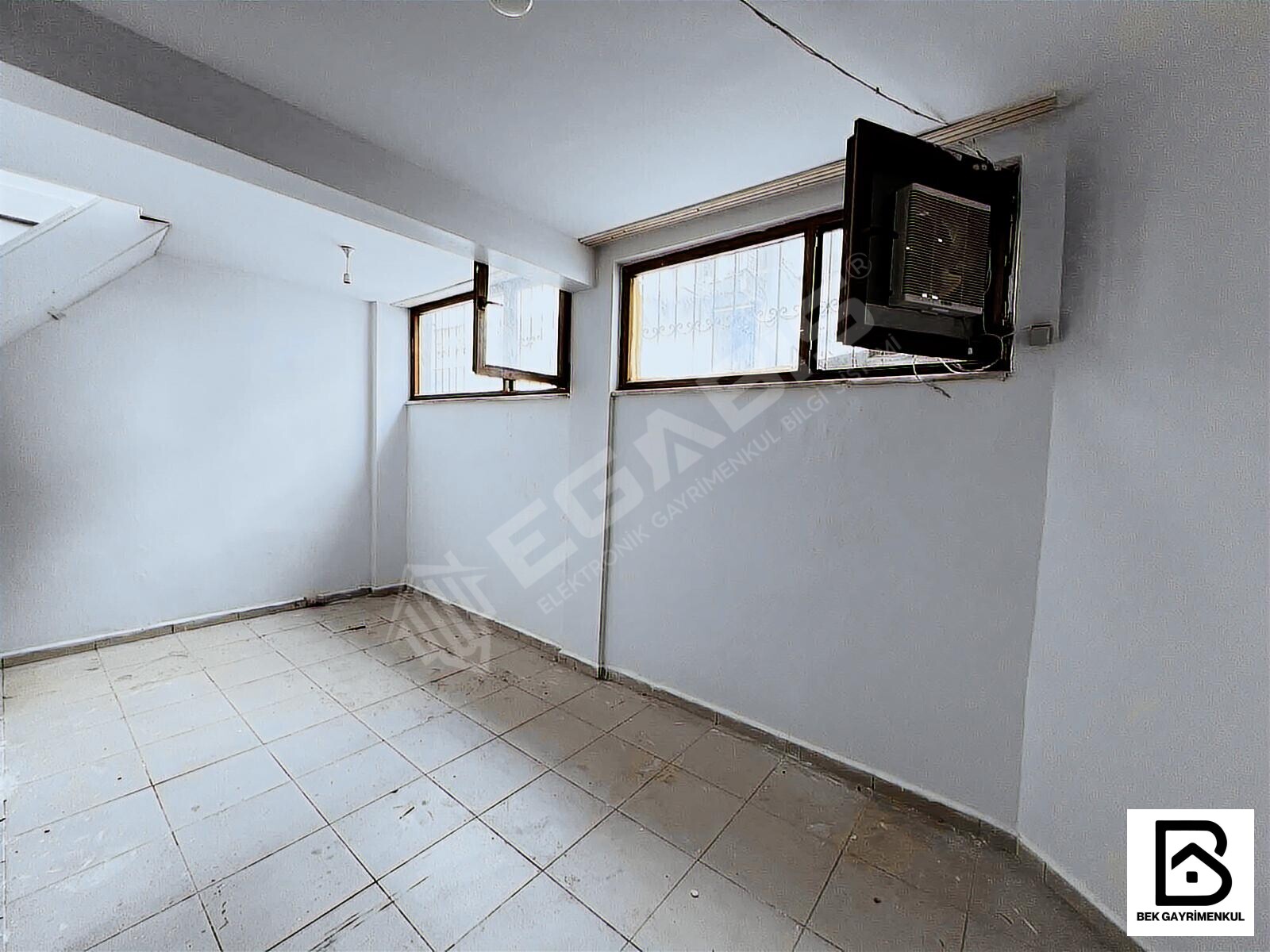 KEMER CADDESİ SATILIK YENİ BİNADA 2 KATLI 80 M2 KÖŞE BOŞ DÜKKAN - 21