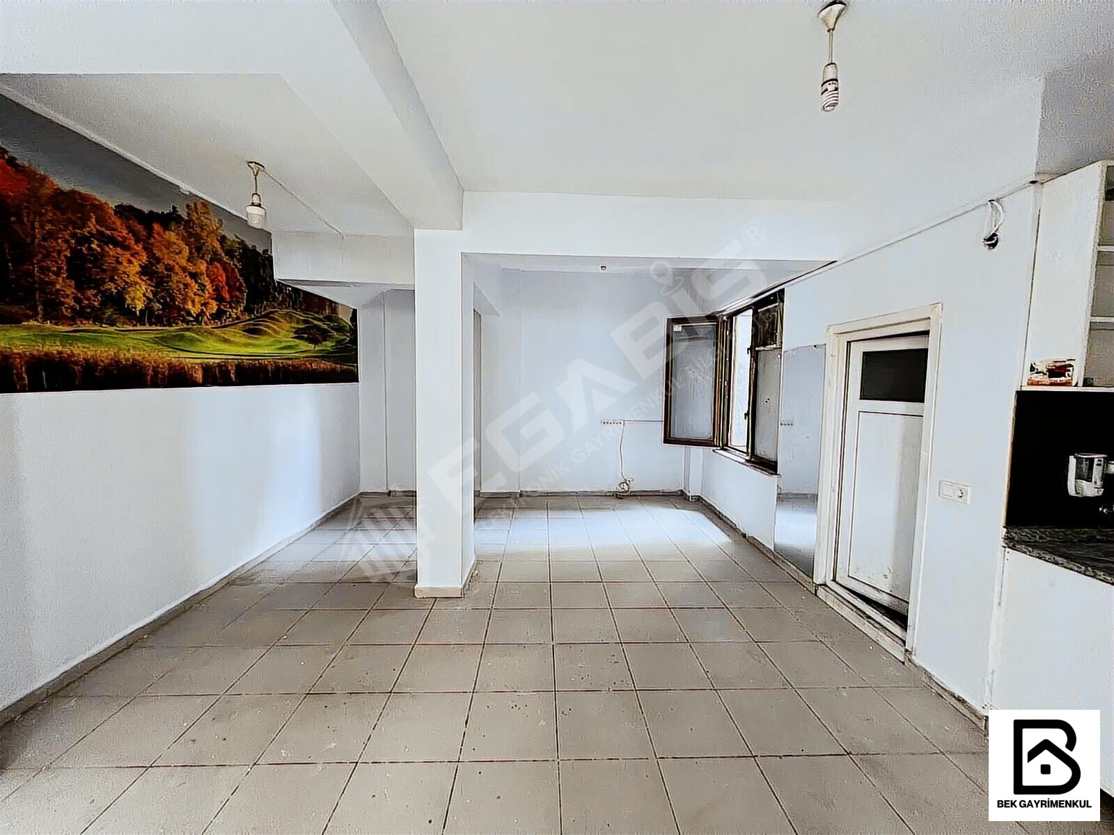 KEMER CADDESİ SATILIK YENİ BİNADA 2 KATLI 80 M2 KÖŞE BOŞ DÜKKAN - 24