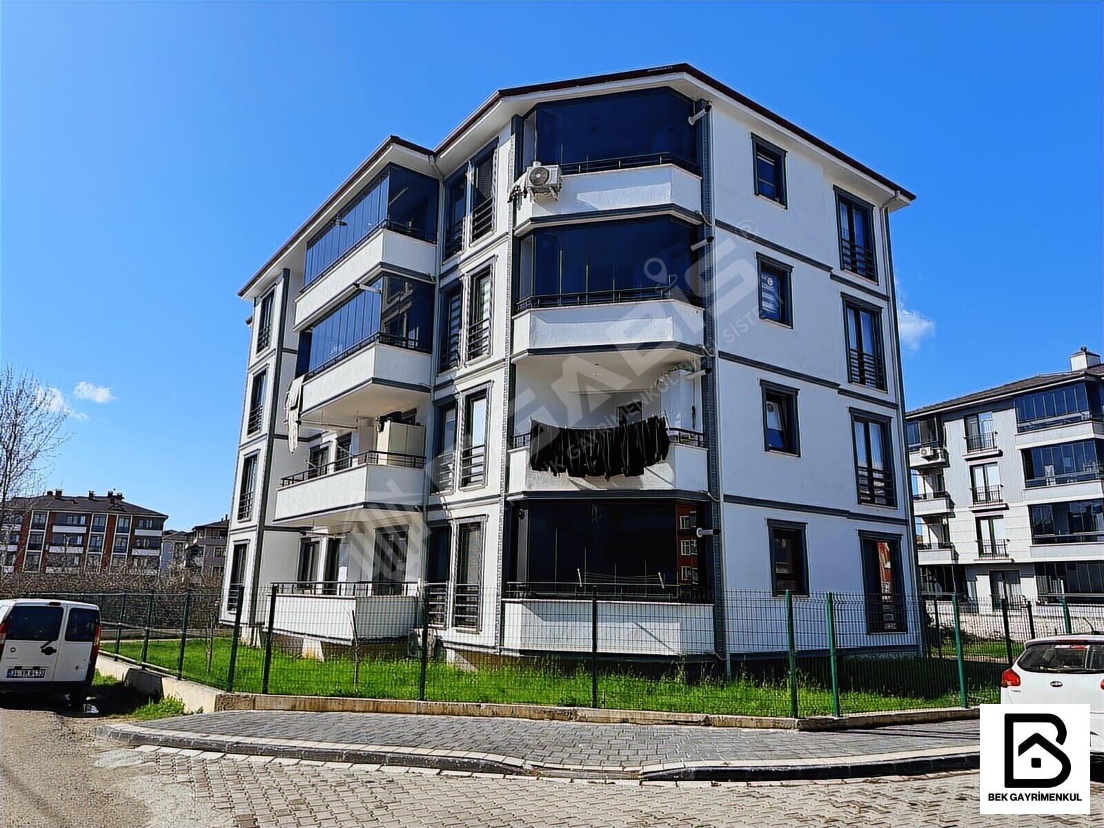 BEK GAYRİMENKULDEN KİRALIK 2+1 TEMİZ DAİRE - 3