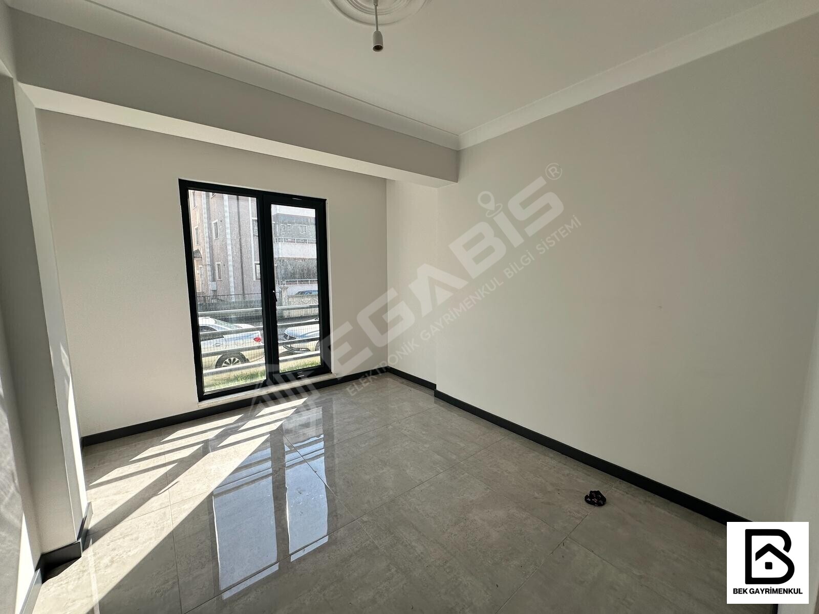 BEK GAYRİMENKULDEN KİRALIK 2+1 TEMİZ DAİRE - 10