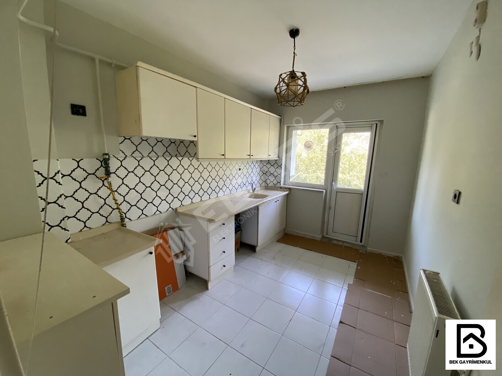 KARAMANDA METROBÜS YAKININDA SATILIK 3+1 DAİRE - 5