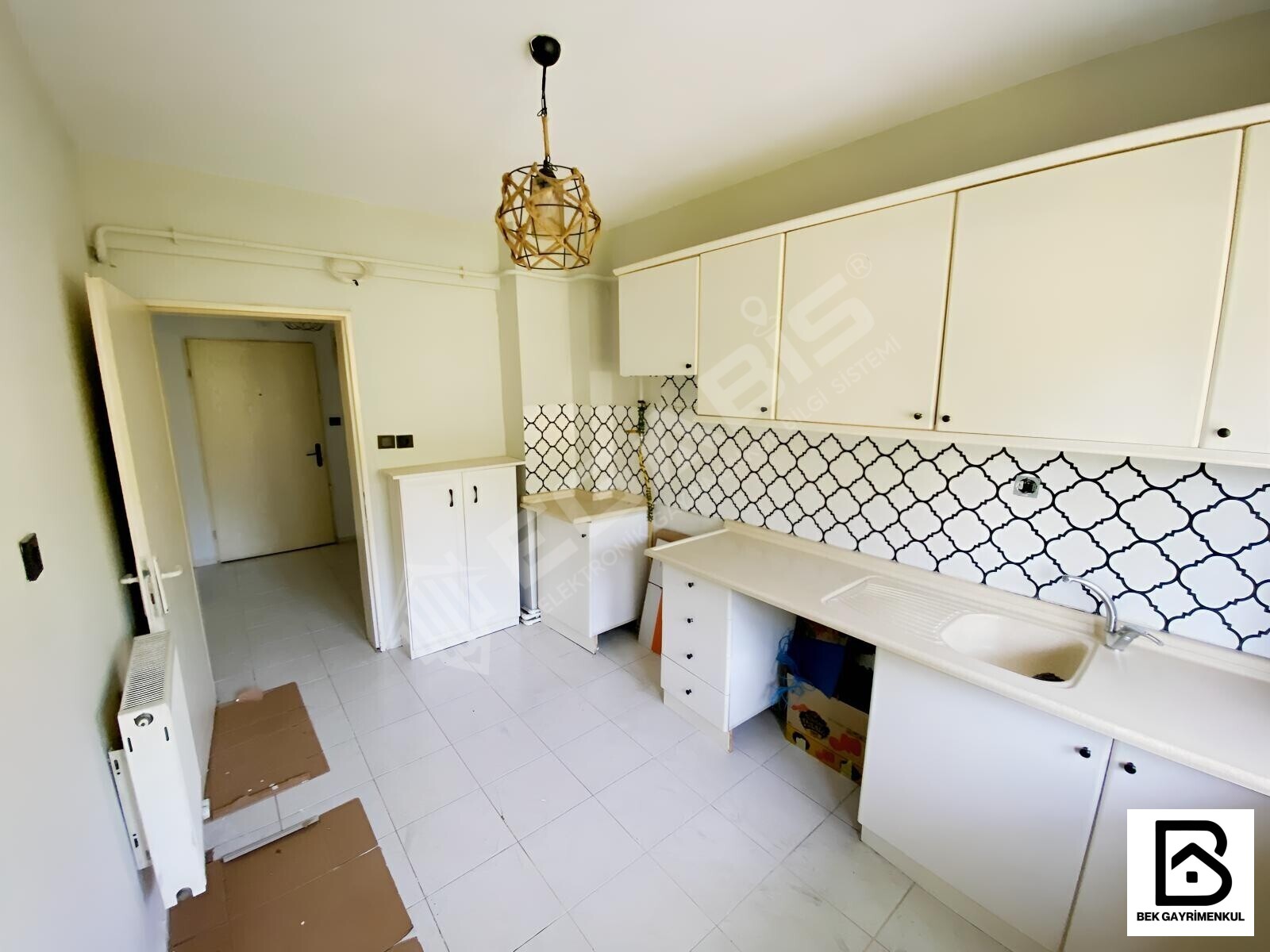 KARAMANDA METROBÜS YAKININDA SATILIK 3+1 DAİRE - 6