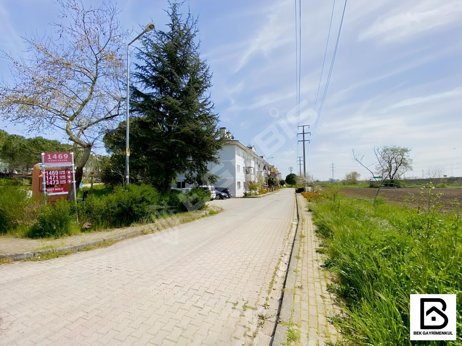 KARAMANDA METROBÜS YAKININDA İÇİ YENİLENMİŞ SATILIK 3+1 DAİRE - 26