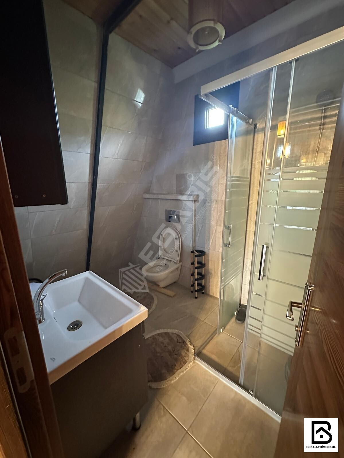 AKÇAY'DA SATILIK SIFIR BUNGALOV VE ARSASI - 7