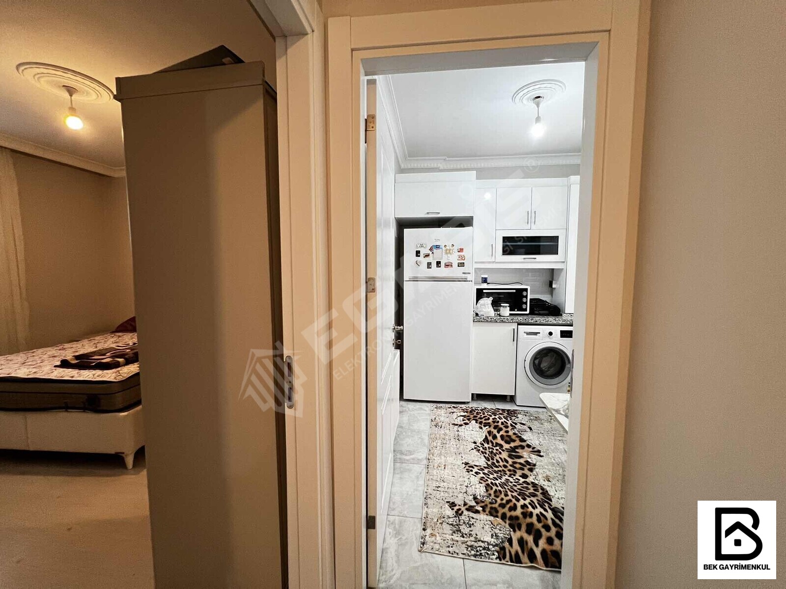 ATIŞALANI CD PARSEL SATILIK KREDİLİ 2+1 90 M2 4 YILLIK GİRİŞ KAT - 28
