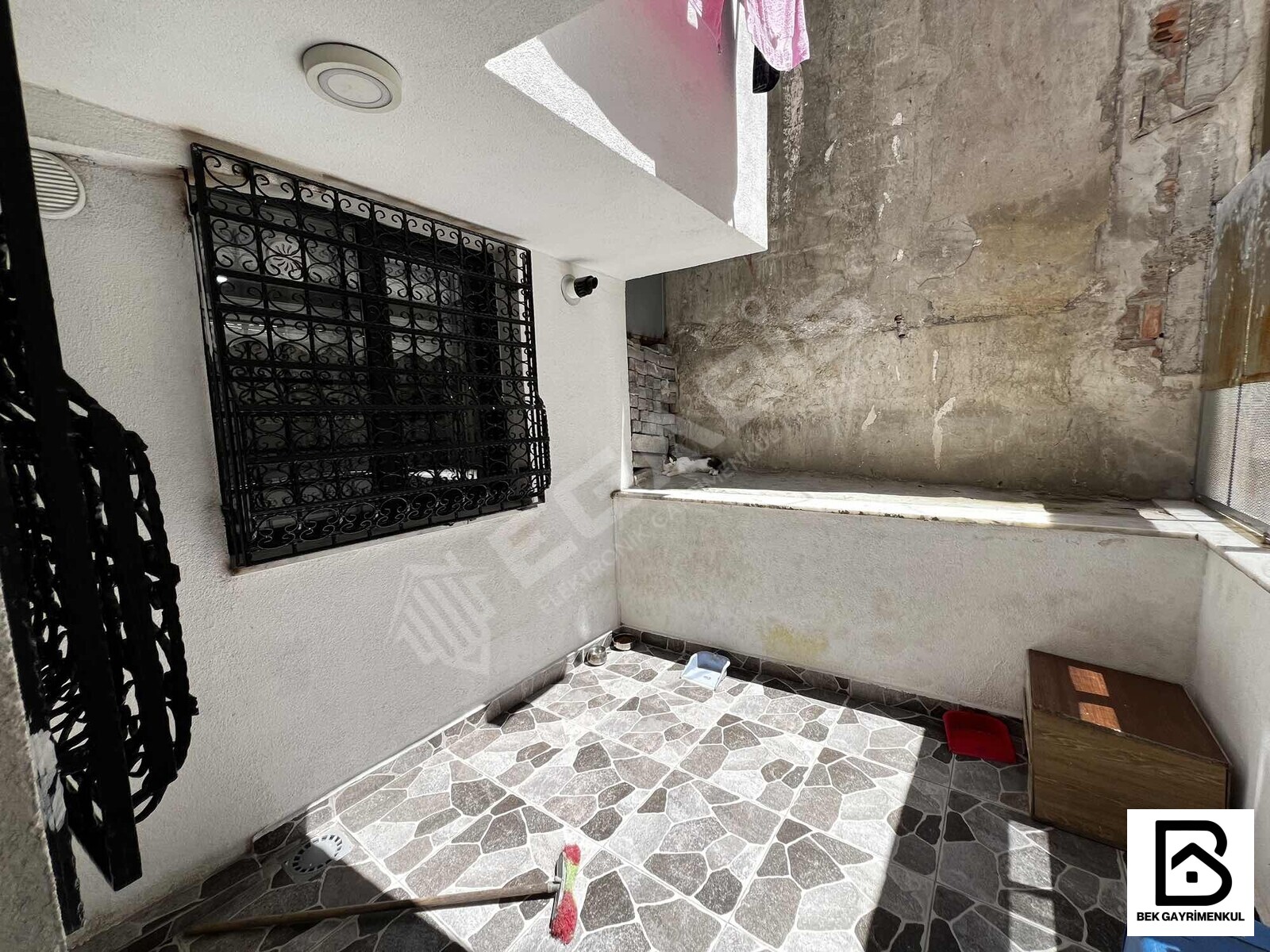 ATIŞALANI CD PARSEL SATILIK KREDİLİ 2+1 90 M2 4 YILLIK GİRİŞ KAT - 22