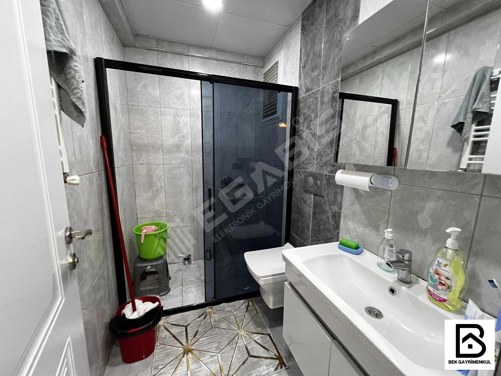 ATIŞALANI CD PARSEL SATILIK KREDİLİ 2+1 90 M2 4 YILLIK GİRİŞ KAT - 30