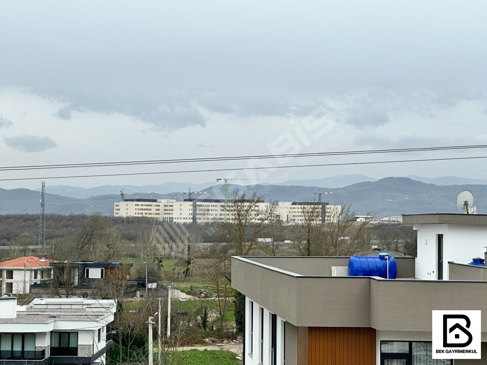 LÜKS SIFIR EŞYALI YERDEN ISITMALI KLİMALI KİRALIK SIFIR DAİRE - 3