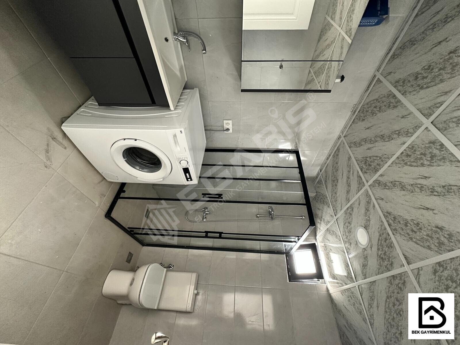 LÜKS SIFIR EŞYALI YERDEN ISITMALI KLİMALI KİRALIK SIFIR DAİRE - 9