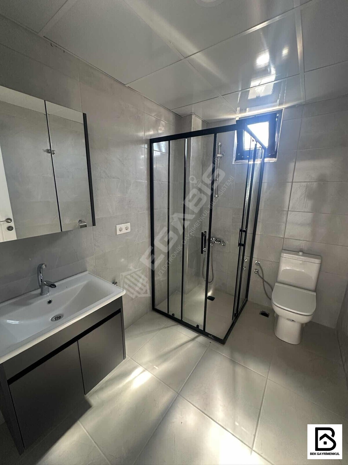 ADLİYENİN KARŞISINDA KİRALIK 2+1 KLİMALI BOŞ DAİRE - 6