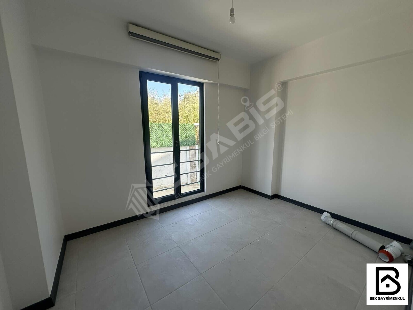 ADLİYENİN KARŞISINDA KİRALIK 2+1 KLİMALI BOŞ DAİRE - 9