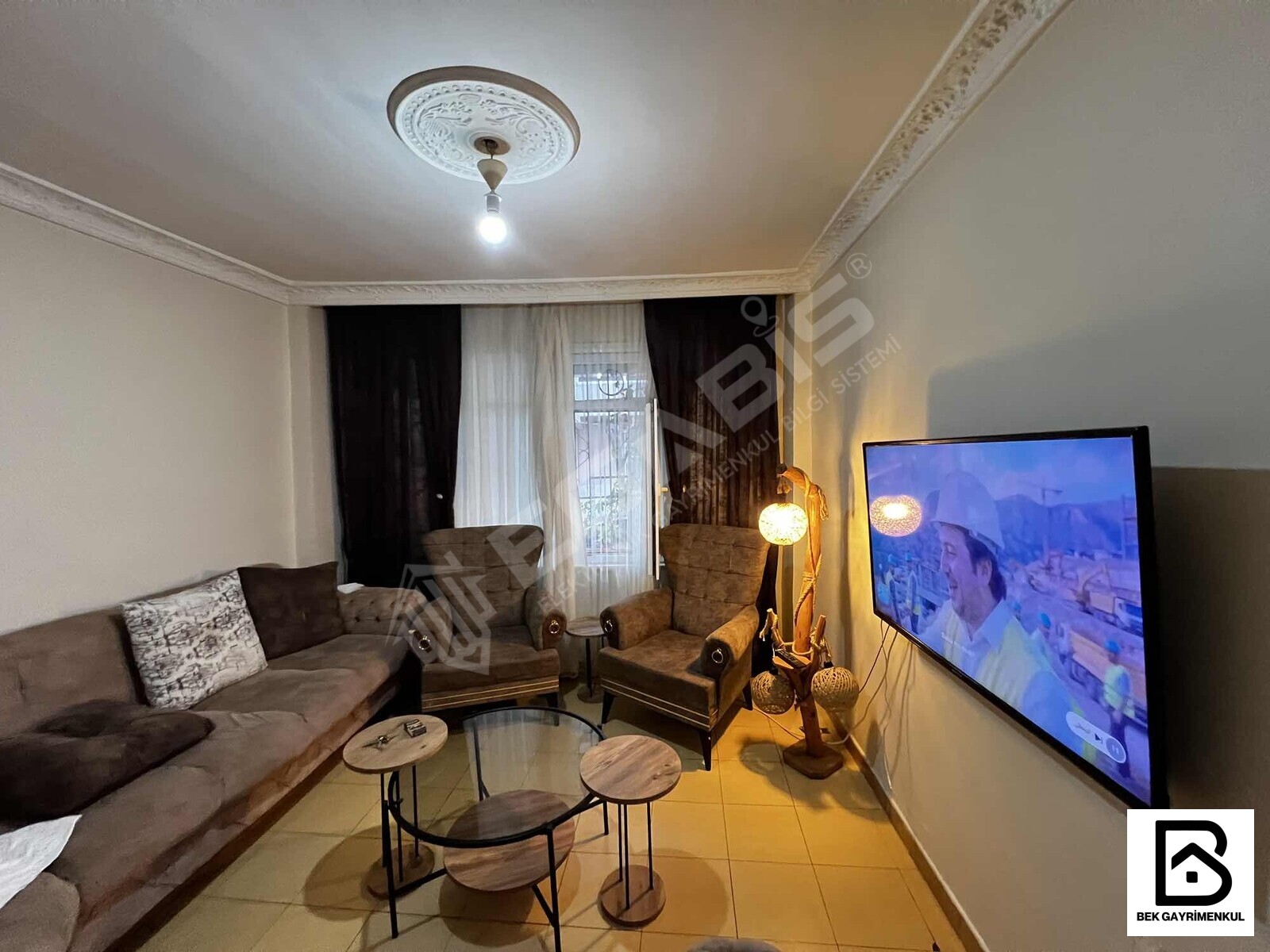 OTOBÜS DURAKLARI YAKINI SATILIK 1+1 70 M2 BALKONLU YÜKSEK GİRİŞ - 11