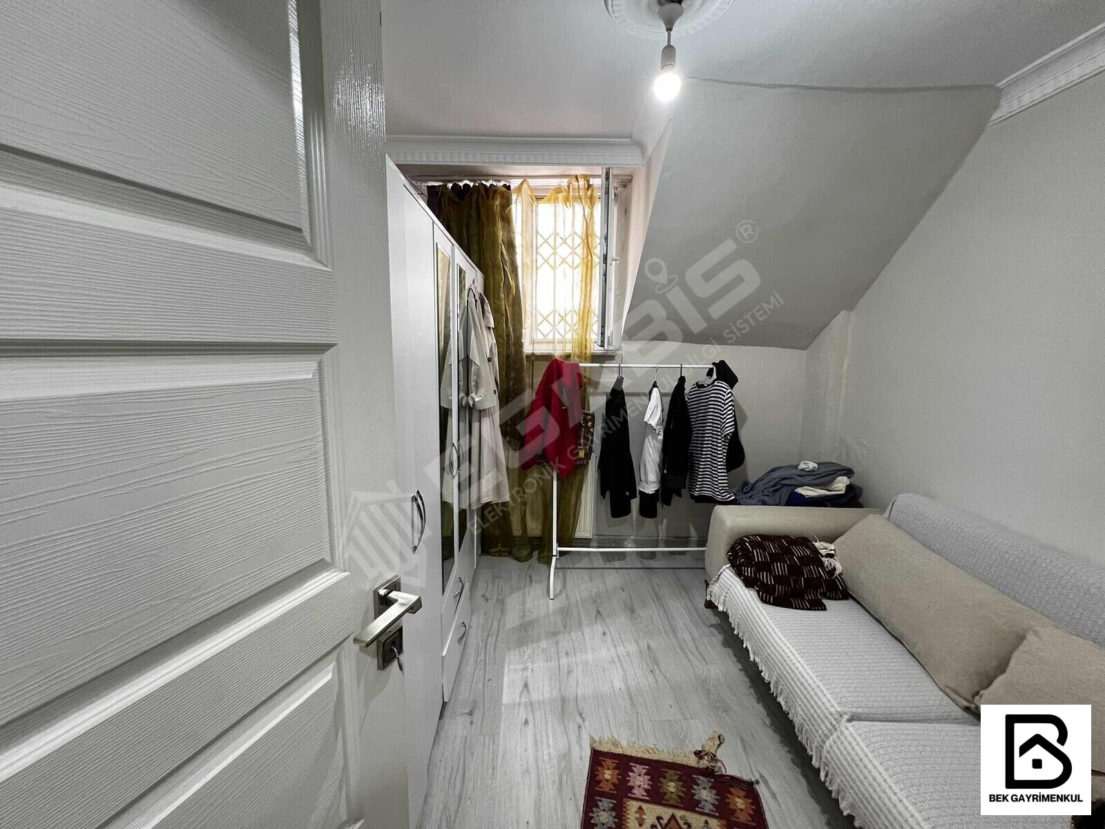 FATİH YEDİKULE METROSU YANINDA SATILIK 2+1 80 M2 İSKANLI DAİRE - 17