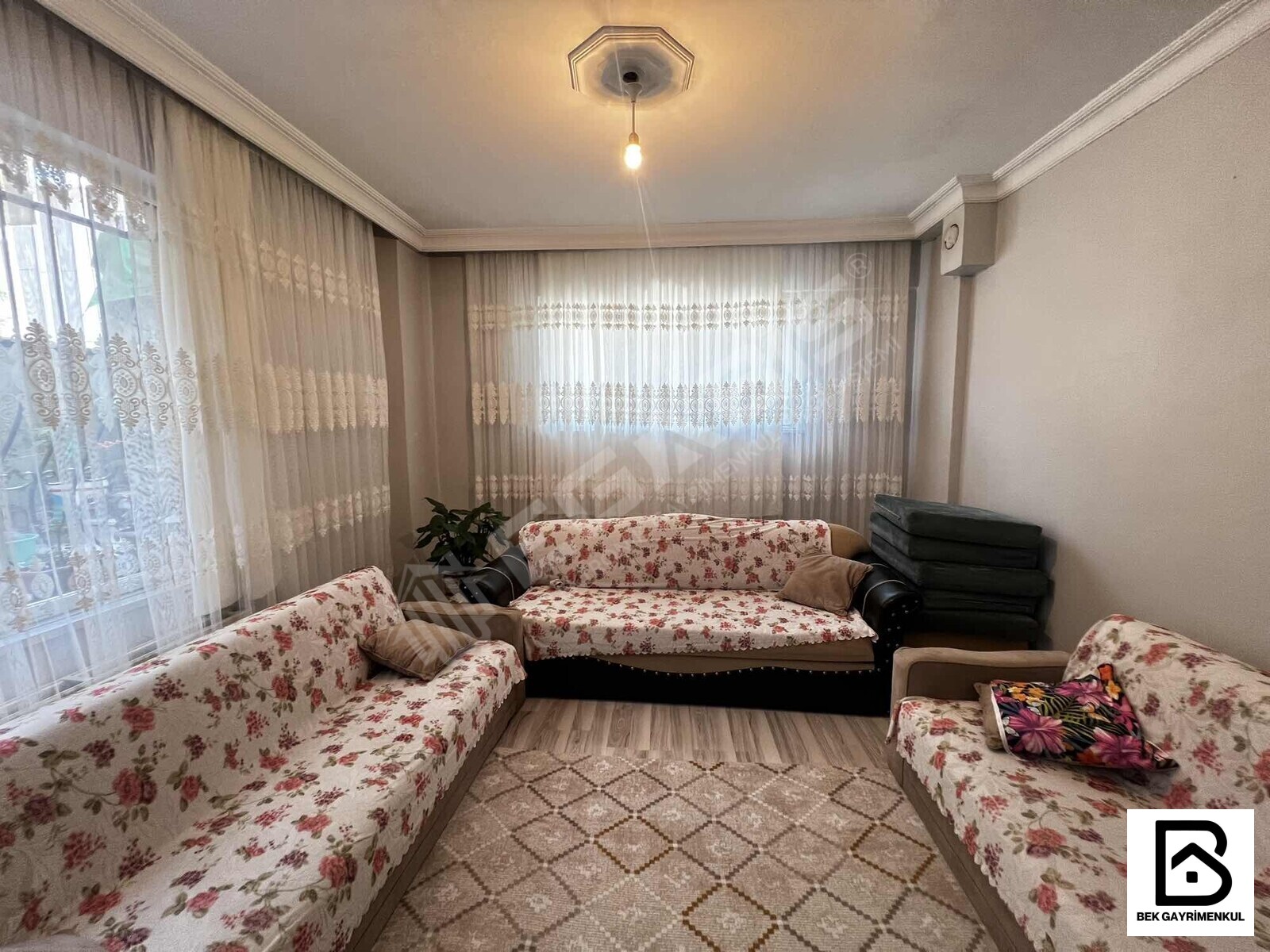 METROYA YAKIN SATILIK KREDİLİ 4+1 130 M2 MÜSTAKİL GİRİŞLİ DAİRE - 5