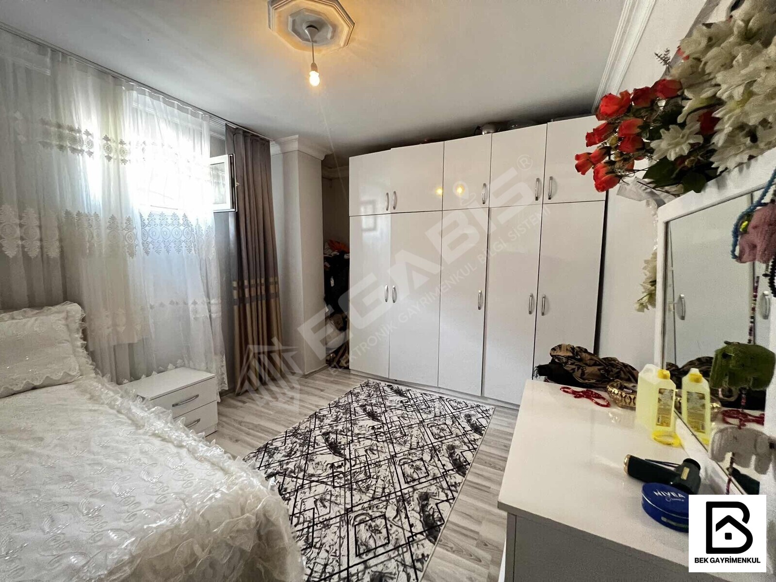 METROYA YAKIN SATILIK KREDİLİ 4+1 130 M2 MÜSTAKİL GİRİŞLİ DAİRE - 7