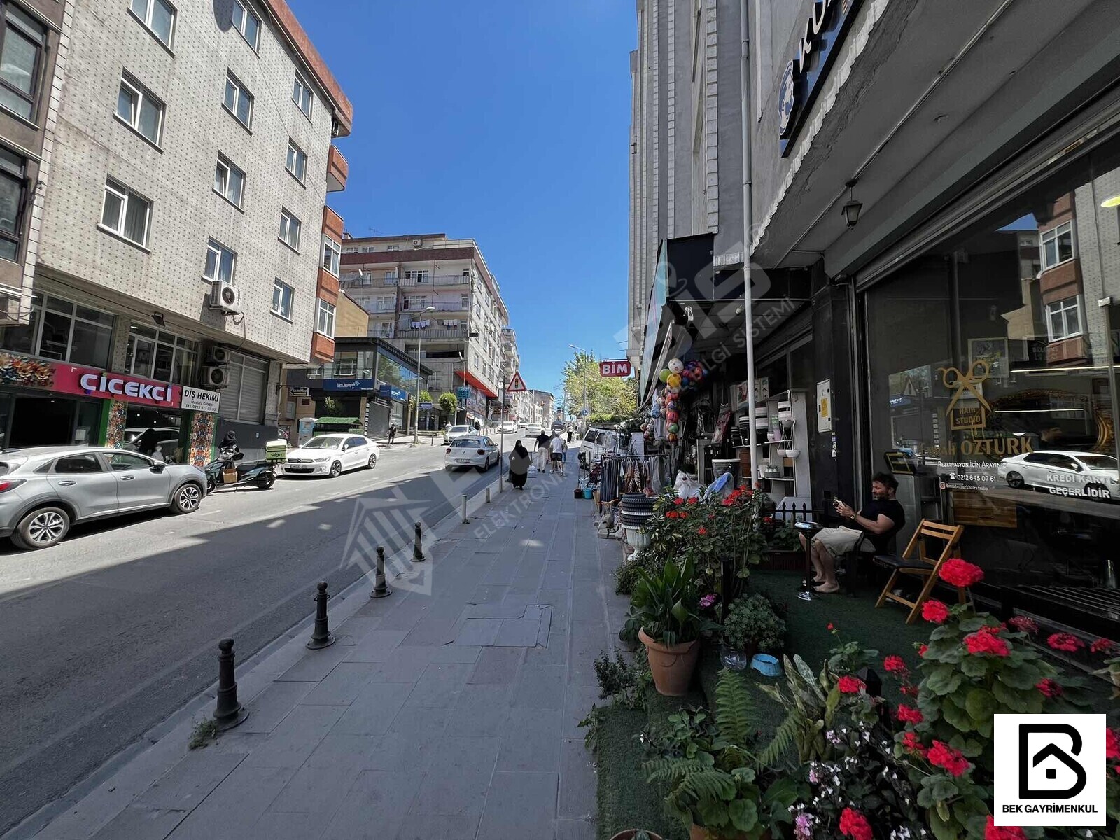 AYAZMA CAD. ÜZERİNDE SATILIK CEPHESİ GENİŞ 90 M2 A.KATLI DÜKKAN - 5