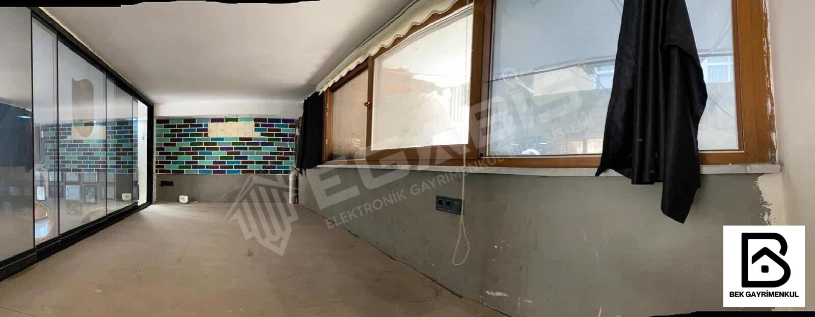 AYAZMA CAD. ÜZERİNDE SATILIK CEPHESİ GENİŞ 90 M2 A.KATLI DÜKKAN - 20