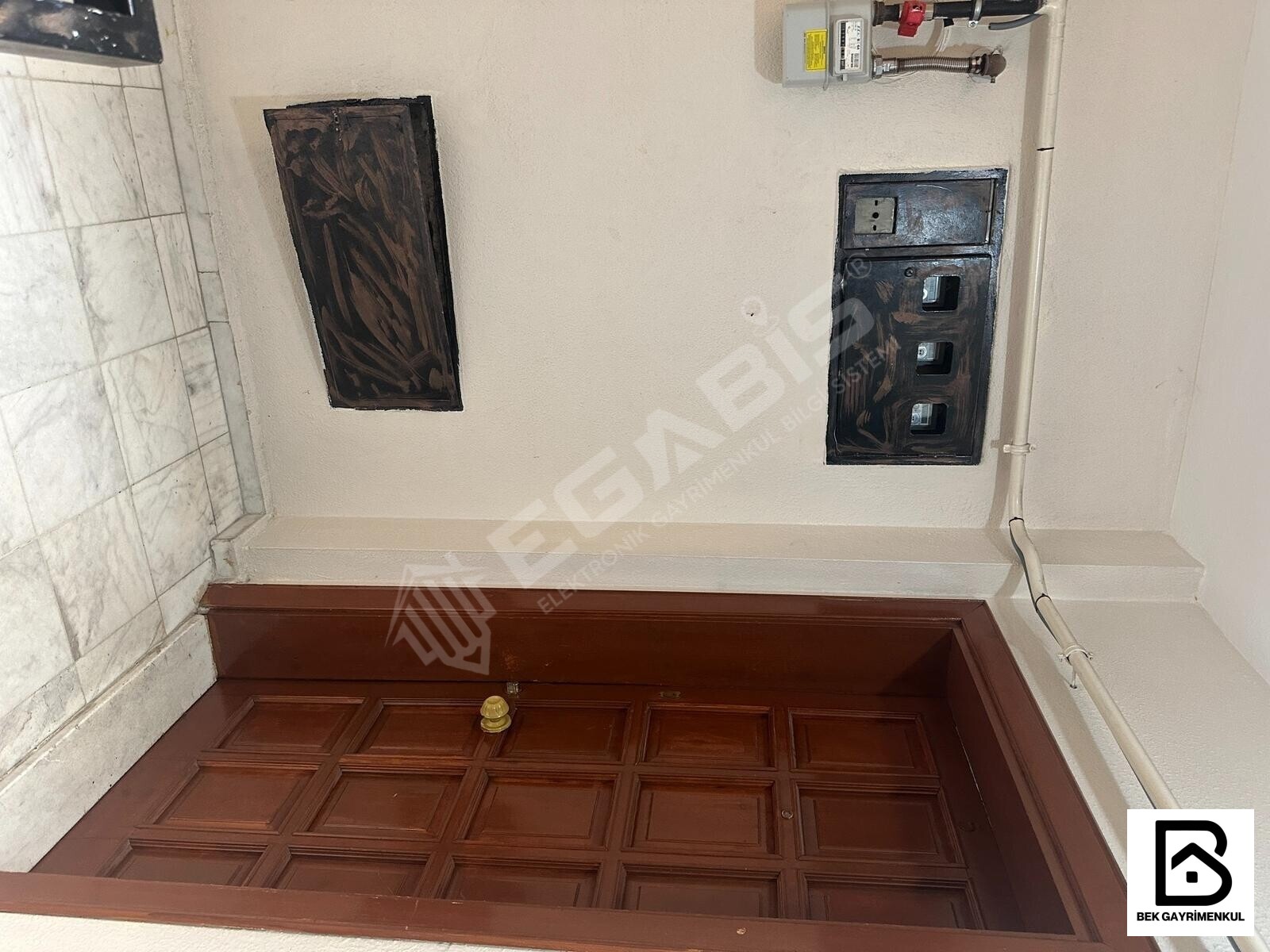 SARAÇLARDA NEZİH VE GÜVENİLİR BİNADA KİRALIK DAİRE - 2