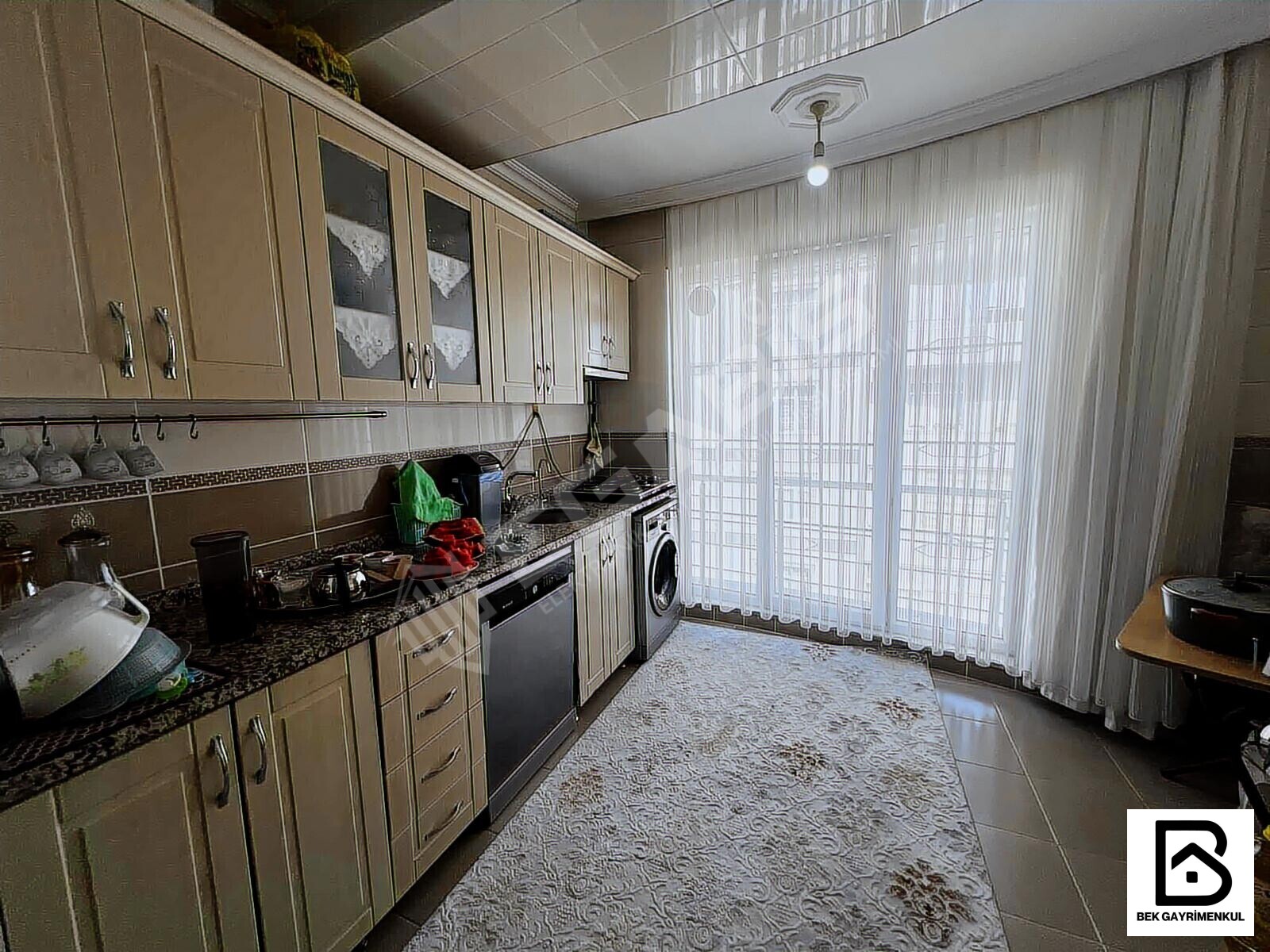KİRALIK TEK DAİRE ÜZERİNE 3 CEPHESİ AÇIK 3+1 ASANSÖRLÜ BOŞ DAİRE - 5