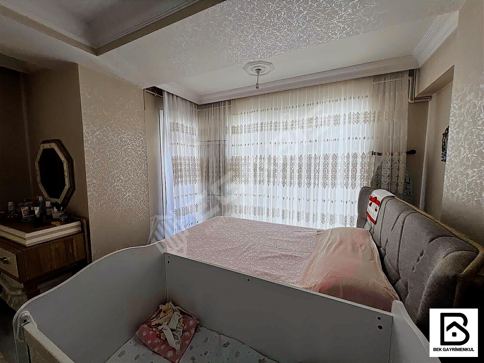 KİRALIK TEK DAİRE ÜZERİNE 3 CEPHESİ AÇIK 3+1 ASANSÖRLÜ BOŞ DAİRE - 16