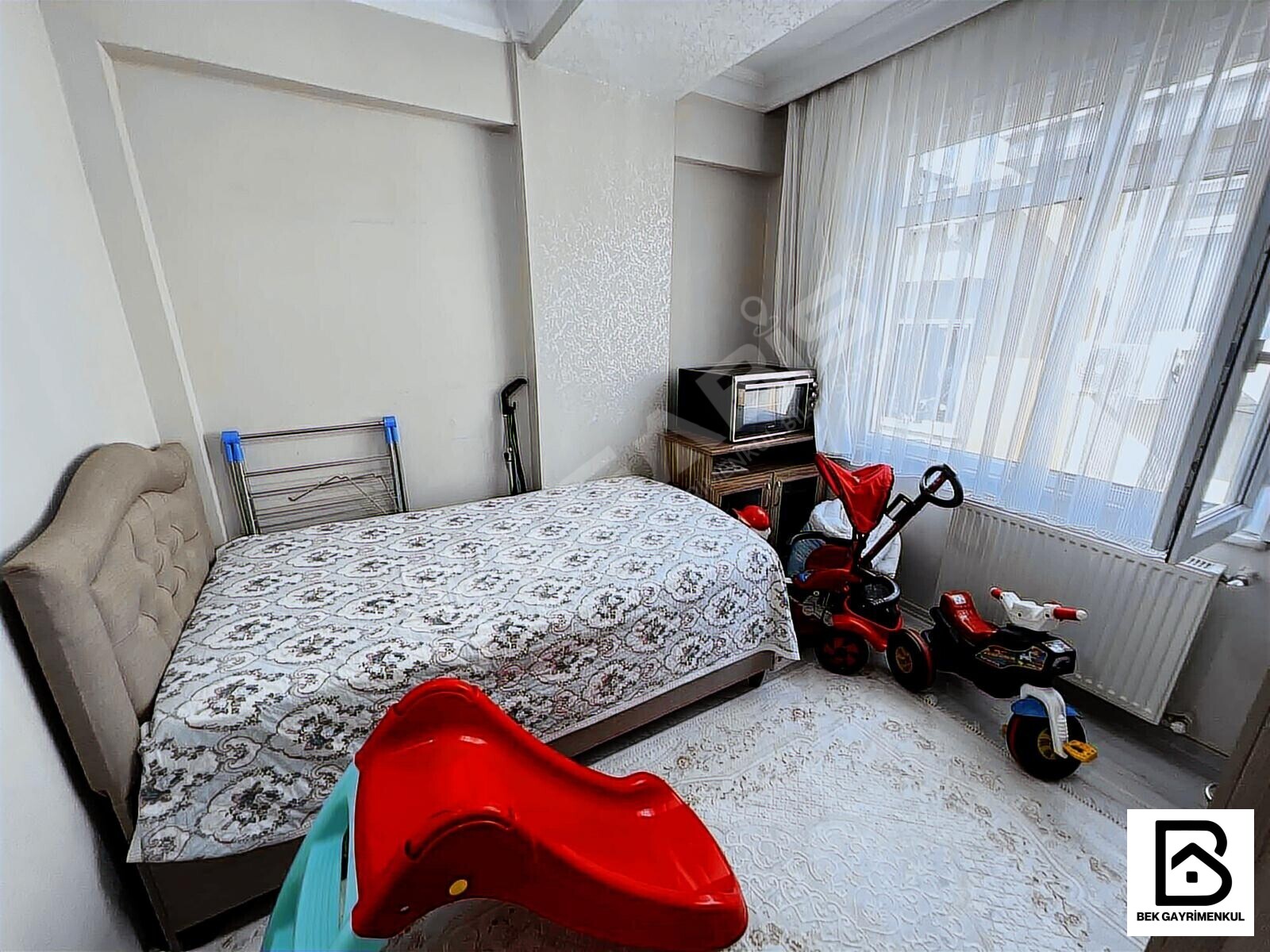 KİRALIK TEK DAİRE ÜZERİNE 3 CEPHESİ AÇIK 3+1 ASANSÖRLÜ BOŞ DAİRE - 28