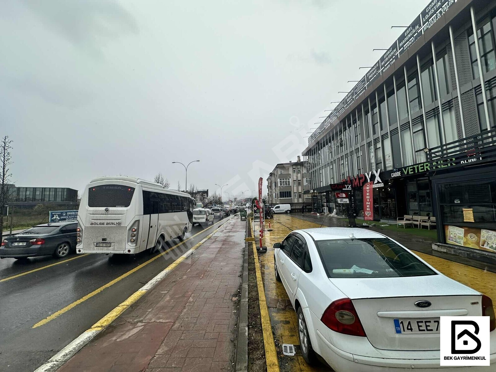 SERDİVANIN EN DEĞERLİ CADDESİNDE AVMNİN ÇAPRAZINDA 230 M2 DÜKKAN - 24