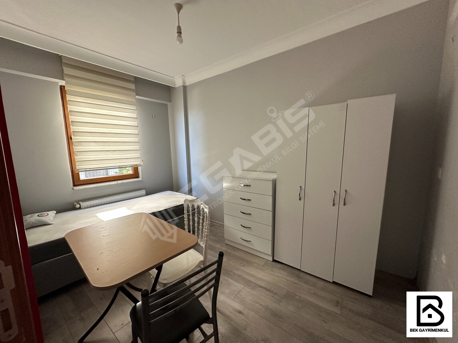 BEK GAYRİMENKULDEN HER ŞEY DAHİL KİRALIK 1+1 APART - 7
