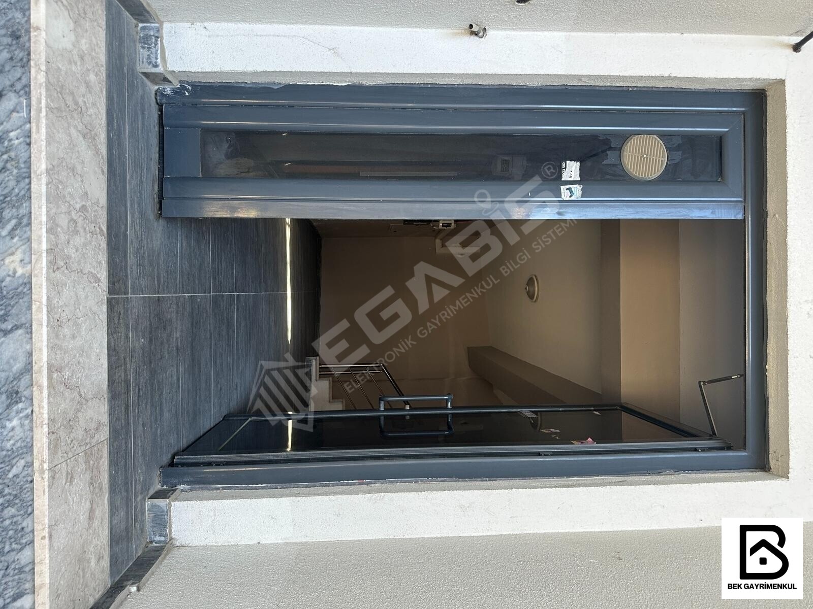 BEK GAYRİMENKULDEN HER ŞEY DAHİL KİRALIK 1+1 APART - 11