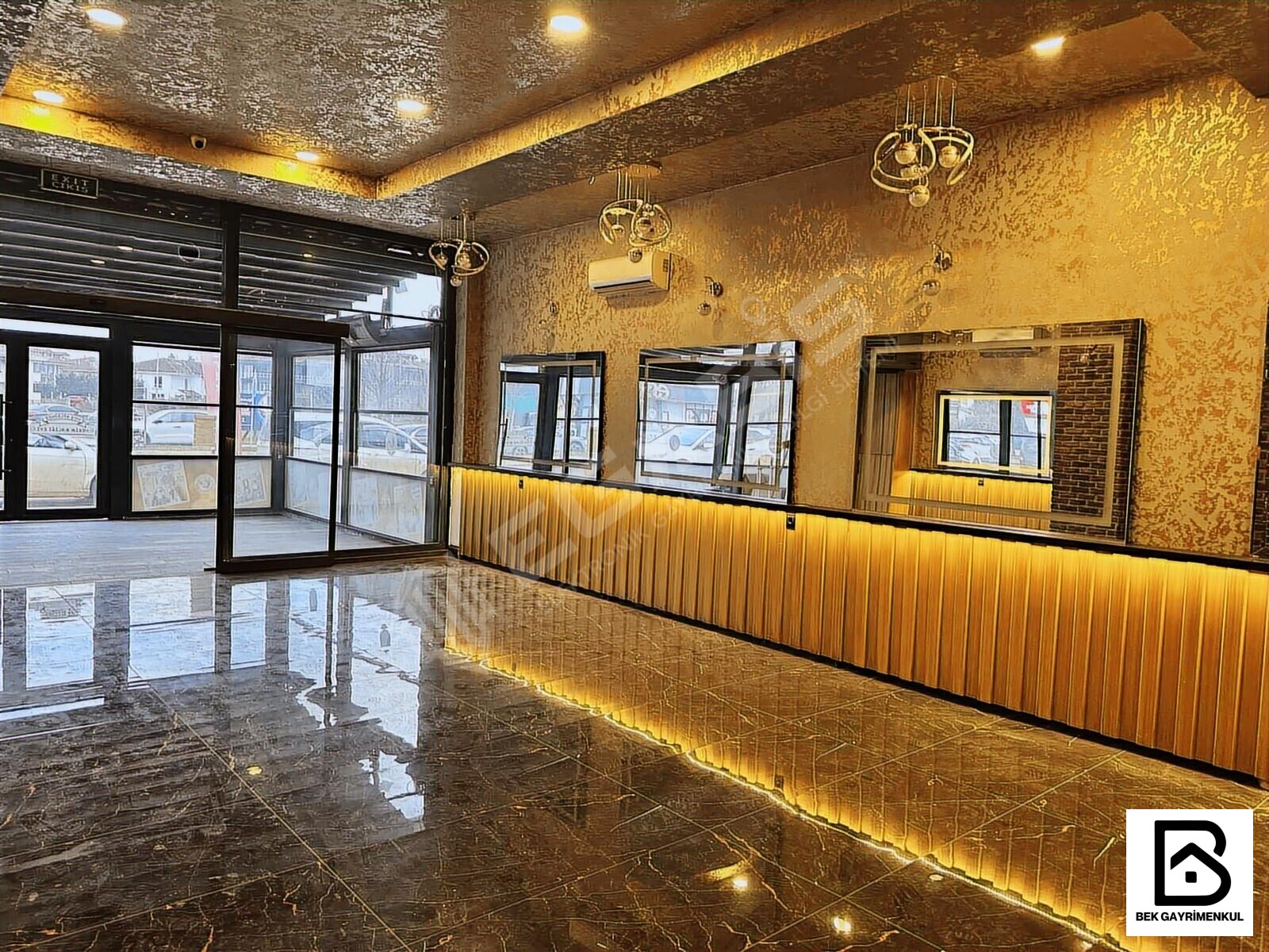 AVM CADDESİNDE HER ŞEYİ TAM VE HAZIR 230 M2 DÜKKAN - 5