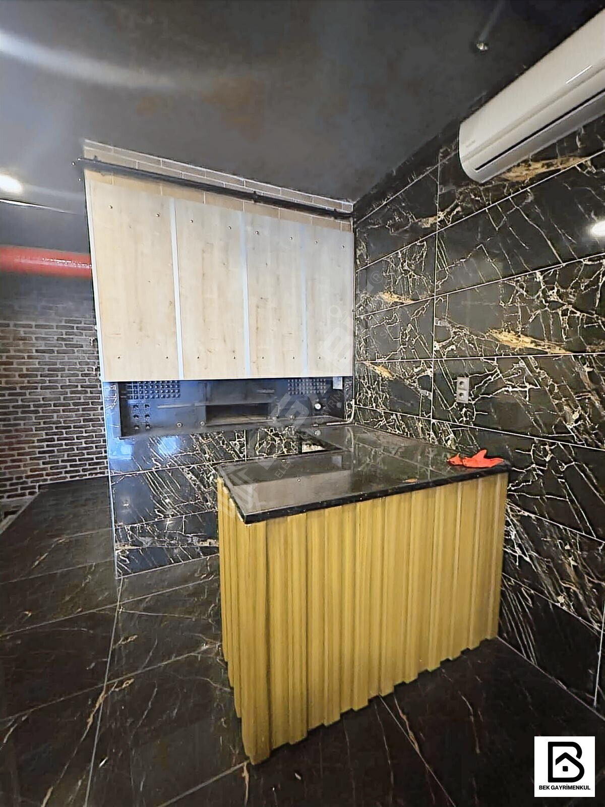 AVM CADDESİNDE HER ŞEYİ TAM VE HAZIR 230 M2 DÜKKAN - 13