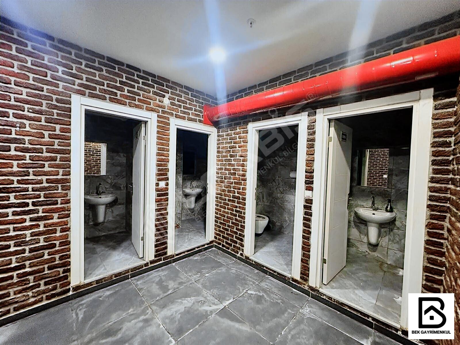 AVM CADDESİNDE HER ŞEYİ TAM VE HAZIR 230 M2 DÜKKAN - 22