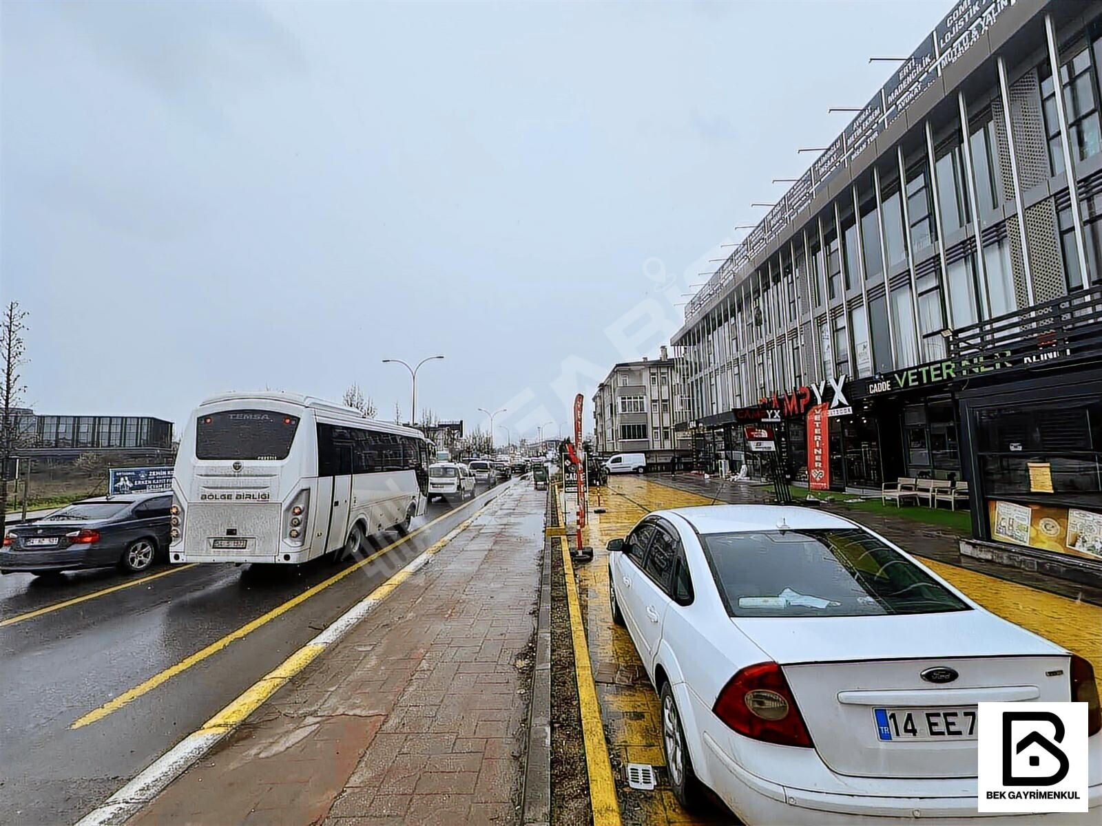 AVM CADDESİNDE HER ŞEYİ TAM VE HAZIR 230 M2 DÜKKAN - 31