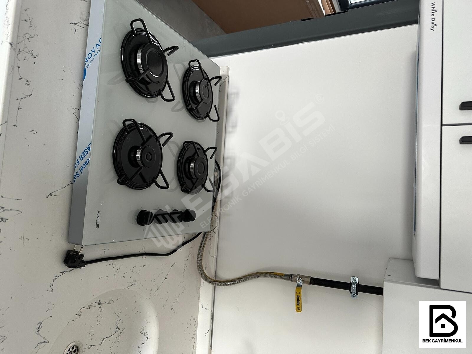 LÜKS SIFIR EŞYALI YERDEN ISITMALI FULL EŞYALI - 16