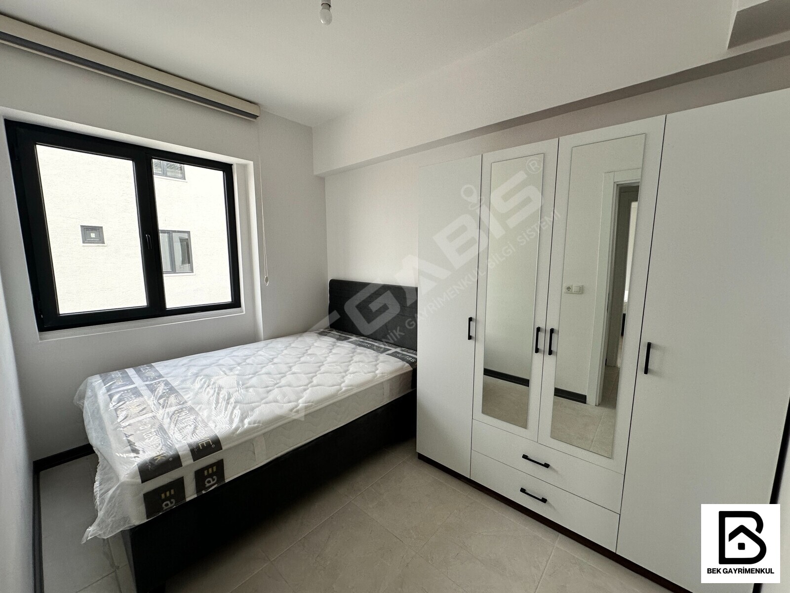 LÜKS SIFIR EŞYALI YERDEN ISITMALI FULL EŞYALI - 8