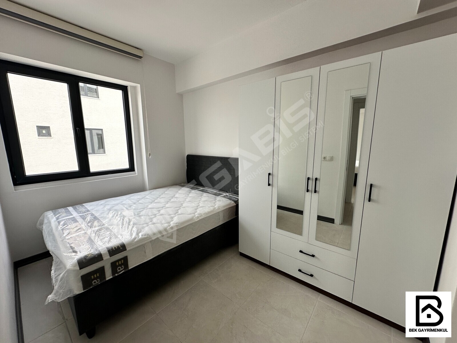 LÜKS SIFIR EŞYALI YERDEN ISITMALI FULL EŞYALI - 9