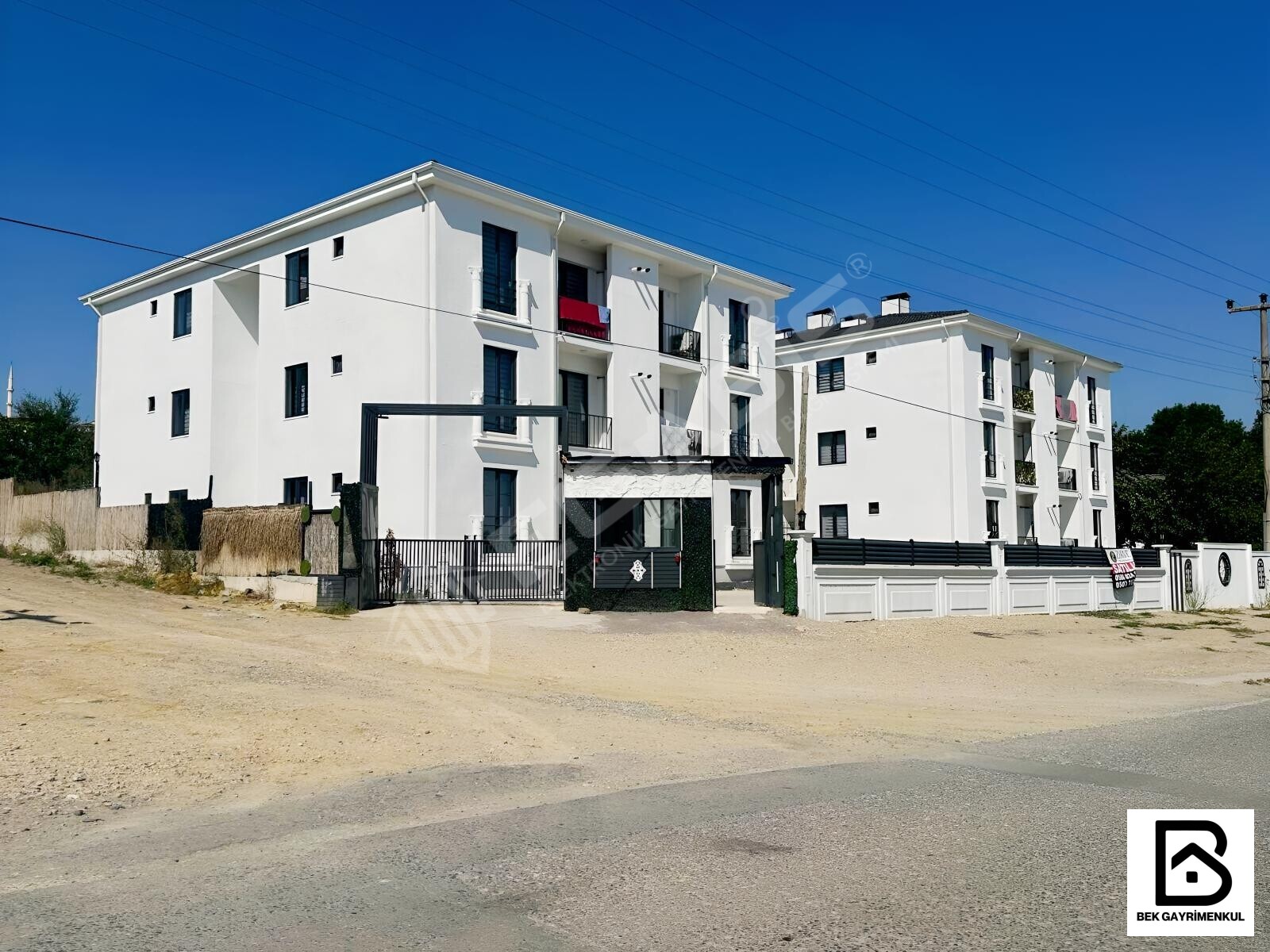SİTE İÇİ OTAPARKLI 2+1 GENİŞ VE FERAH SATILIK DAİRE - 3