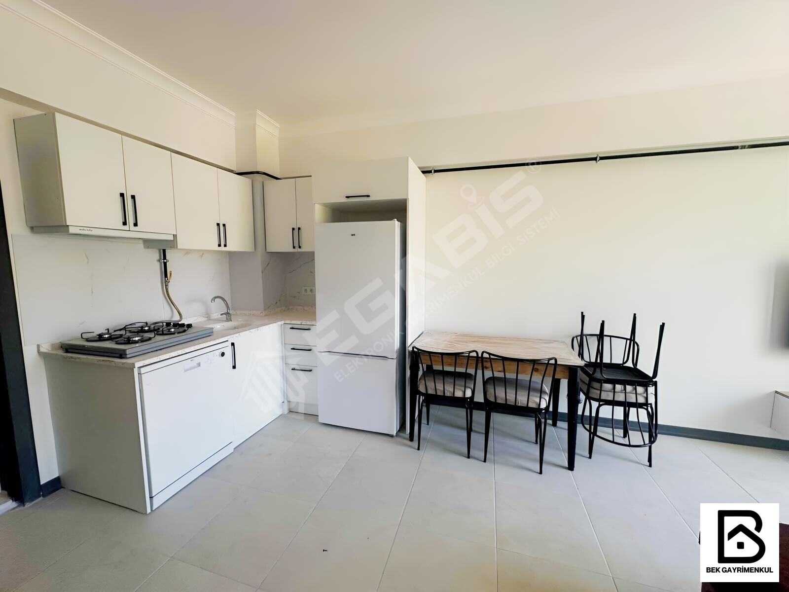 SİTE İÇİ OTAPARKLI 2+1 GENİŞ VE FERAH SATILIK DAİRE - 8