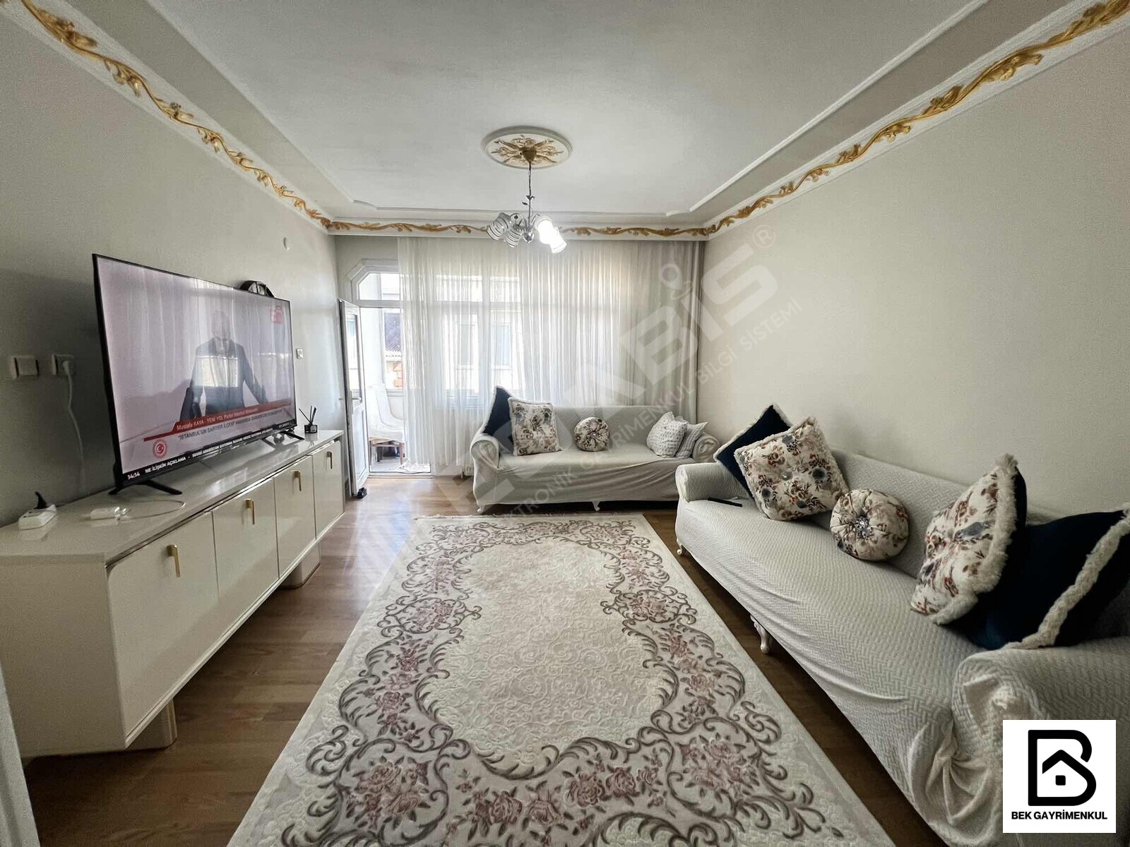 NİZAMİ BİNADA SATILIK 3+1 130 M2 27 M2 HİSSELİ 4.KAT + ÇATI