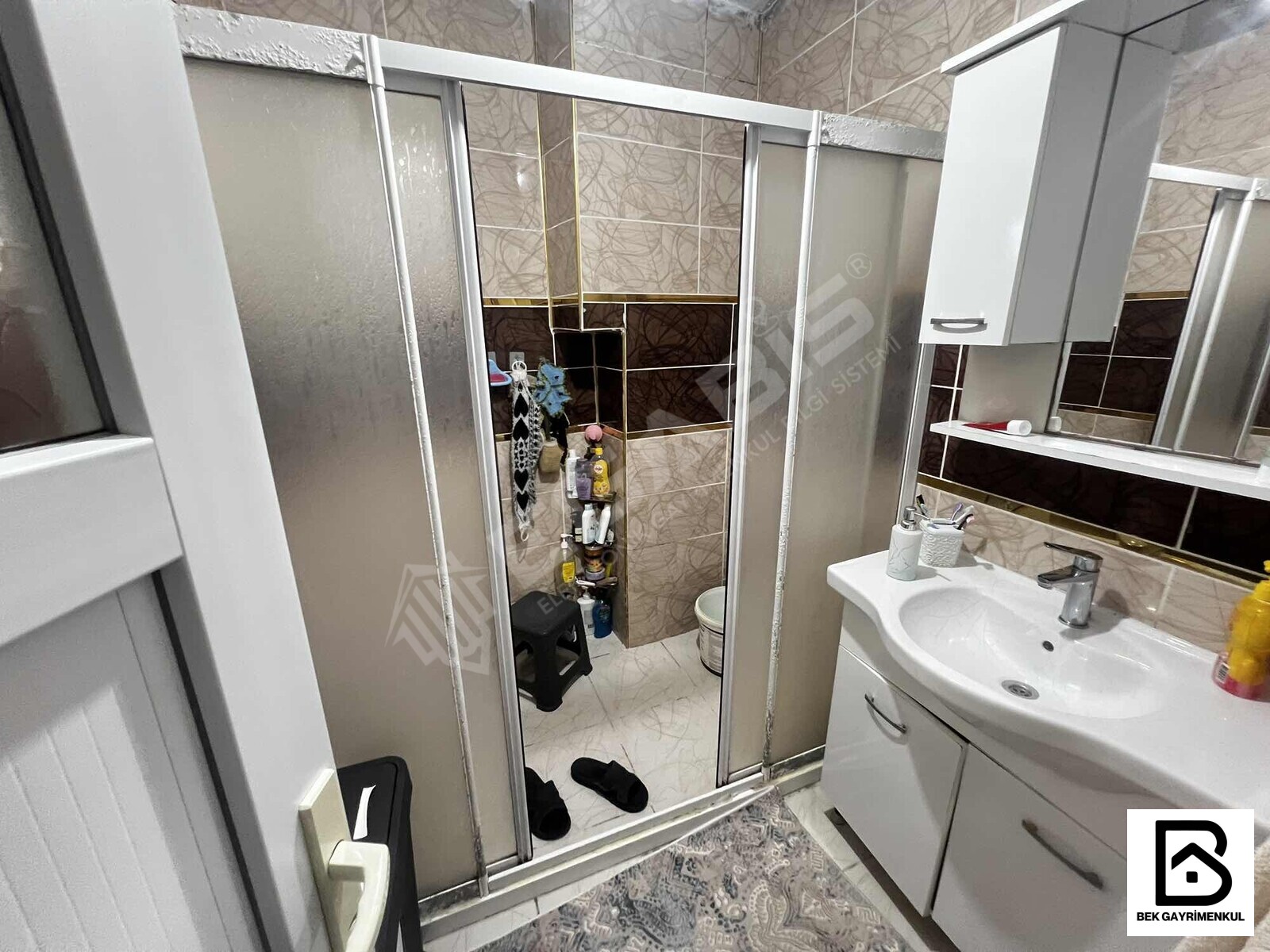 NİZAMİ BİNADA SATILIK 3+1 130 M2 27 M2 HİSSELİ 4.KAT + ÇATI - 28