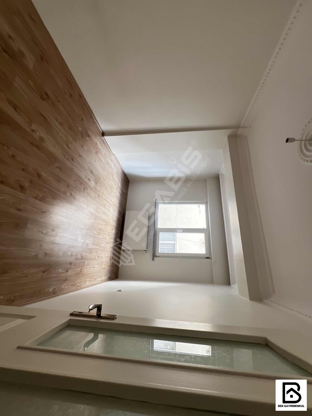 MERKEZİ KONUMDA KİRALIK 2+1 80 M2 1.KAT BALKONLU 12 YILLIK - 10