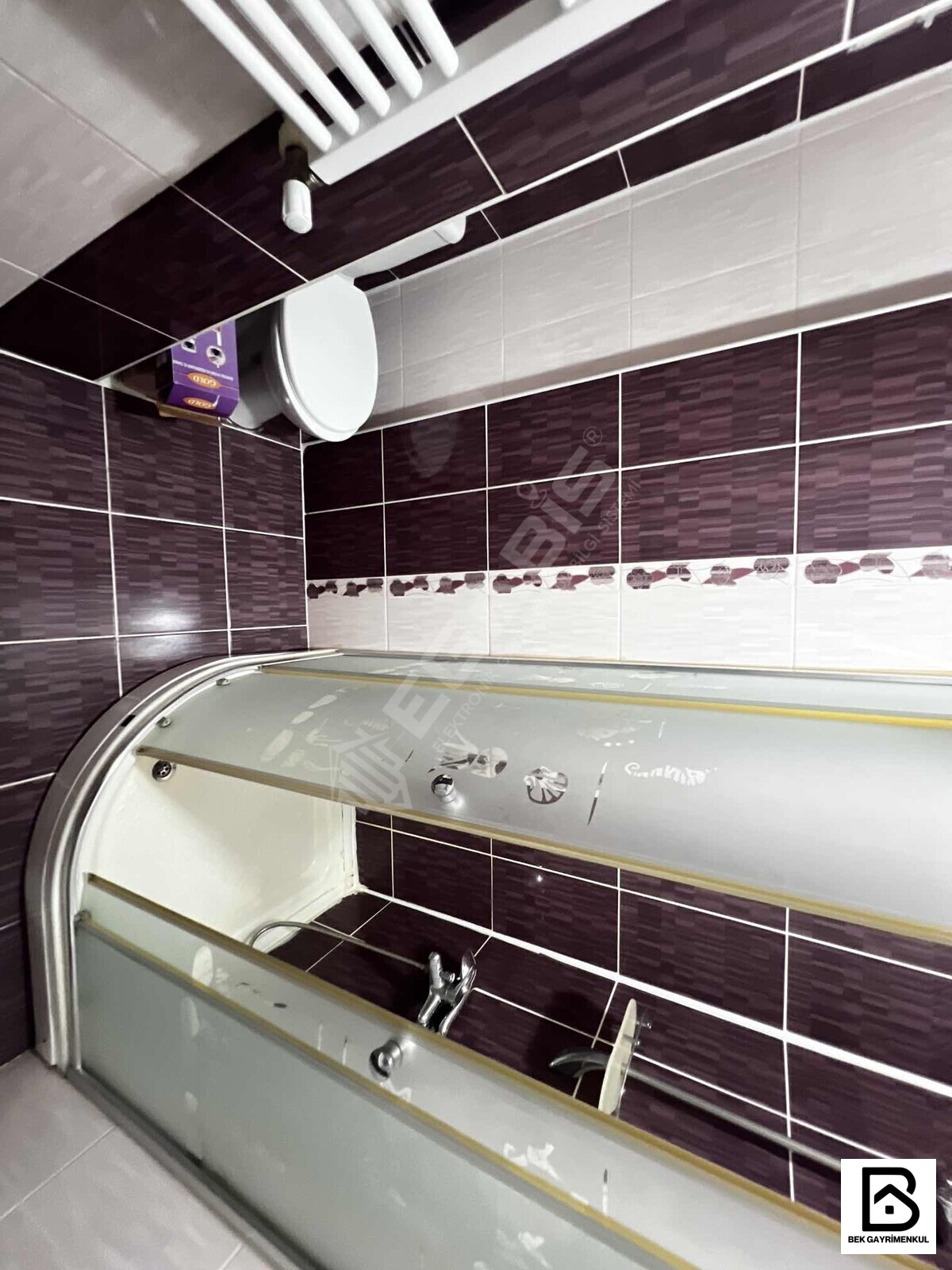 MERKEZİ KONUMDA KİRALIK 2+1 80 M2 1.KAT BALKONLU 12 YILLIK - 21